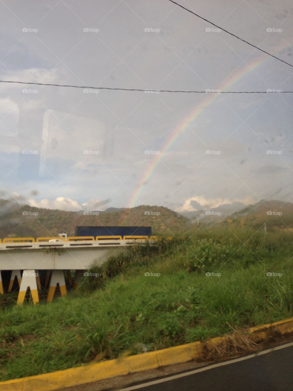 #lluvia #arcoiris #lavictoria #viaje #autopista #carretera #via