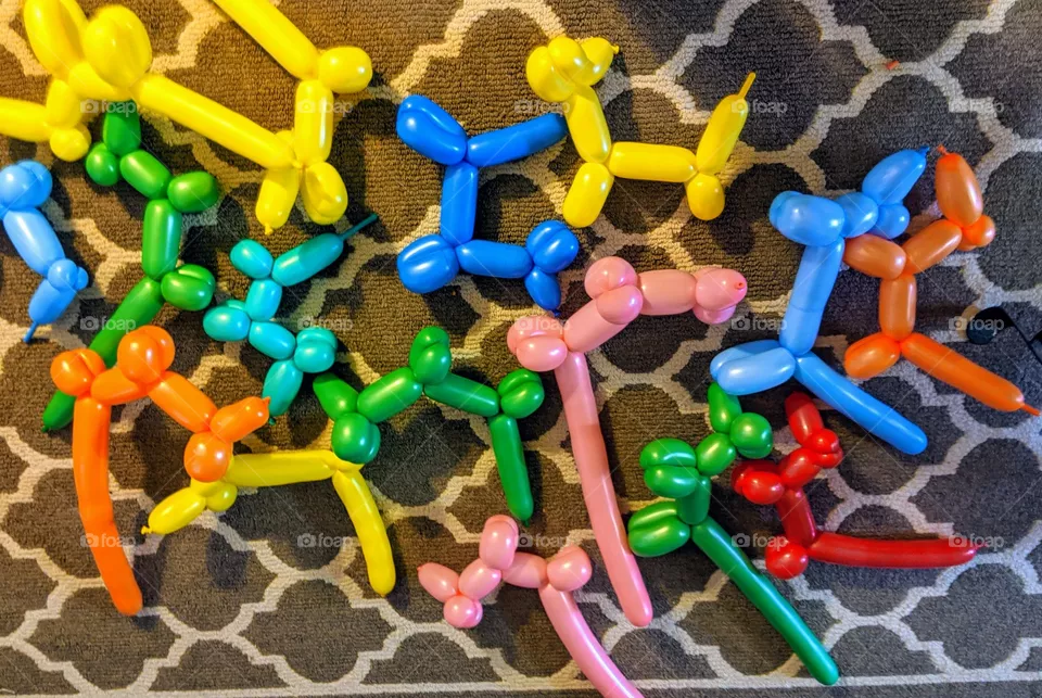 got to do something with my time! learned how to make balloon animal dogs LOL