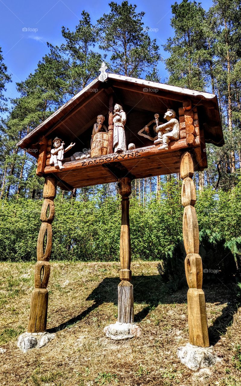 Another wonderful work of the sculptor. (Lithuania, Druskininkai, July, 2019).