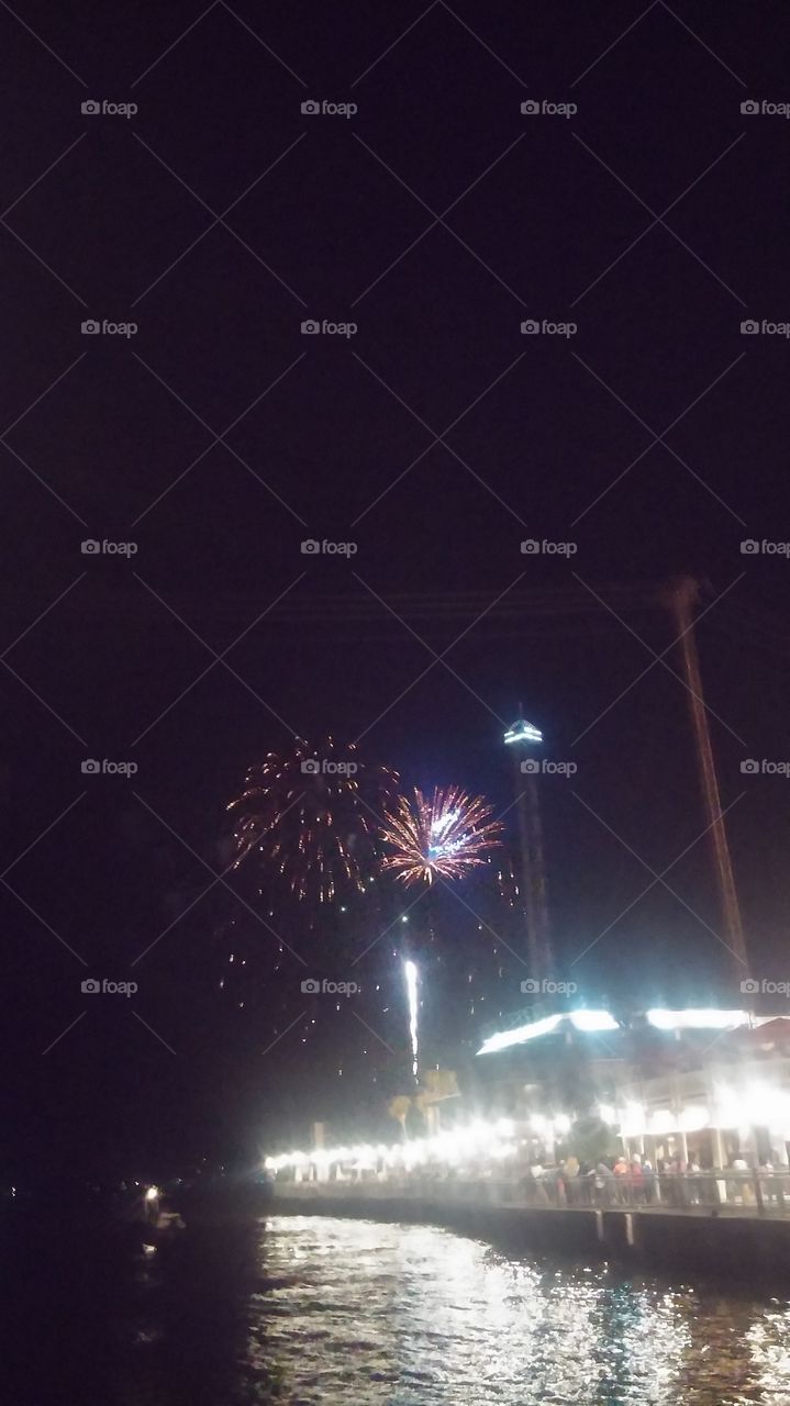 kemah boardwalk fireworks