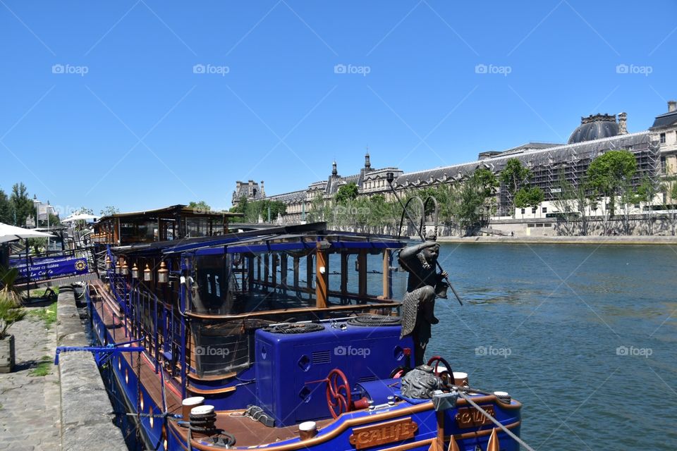 Boating at Seine