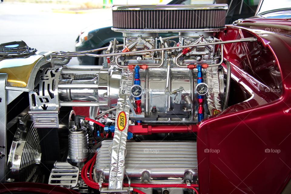 Ford v8 Hotrod motor done in chrome