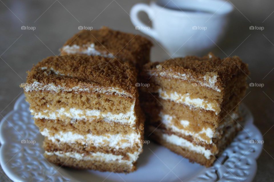 Honey cake on a plate 