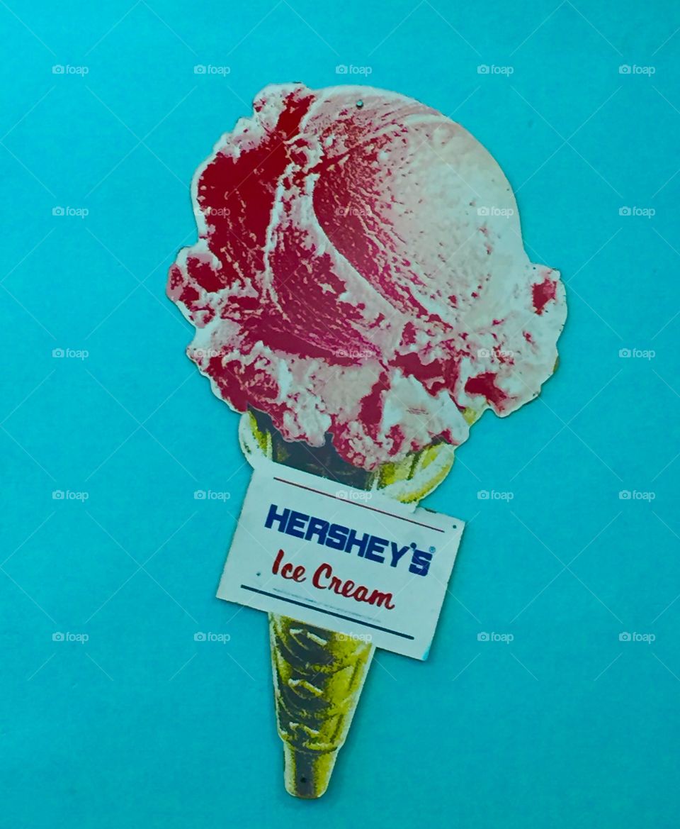 Photo of a classic Hershey’s Ice Cream Ad from a still functioning malt shop diner in Cornelia, Georgia. 