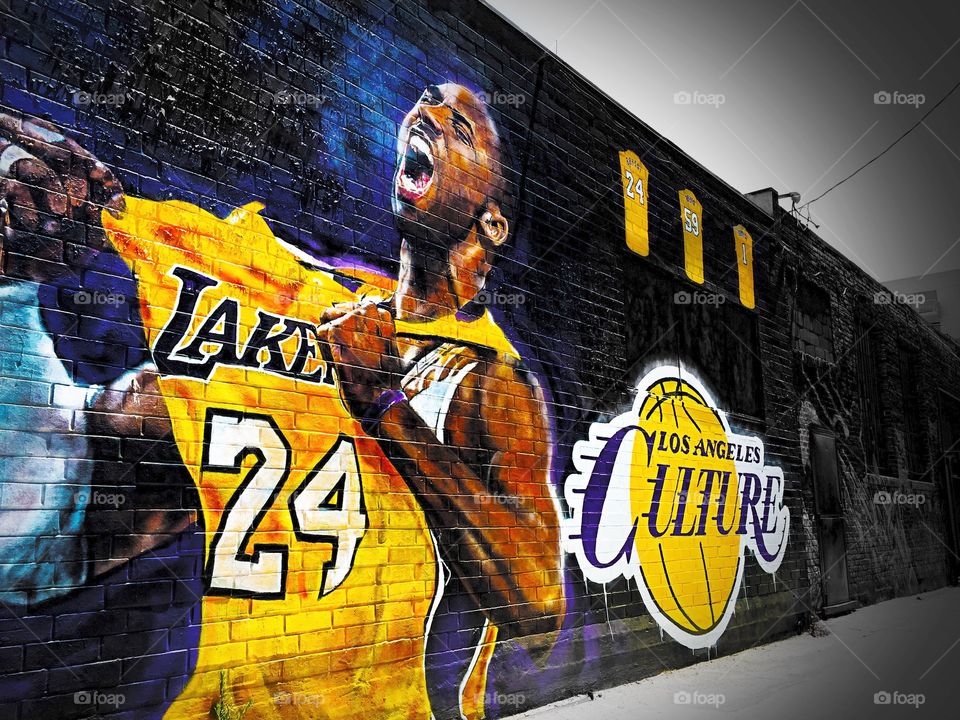 Kobe Bryant mural 