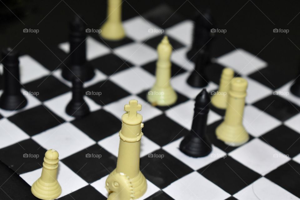 it's real black and white battle