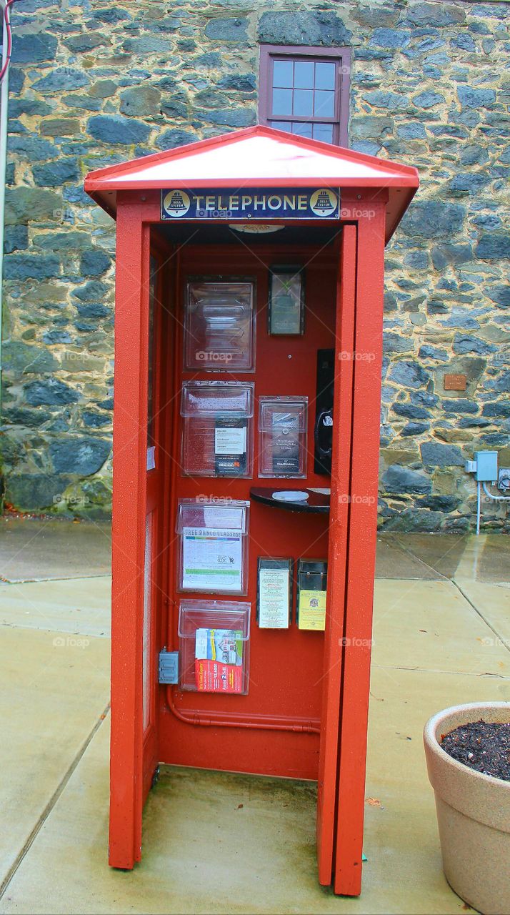 Photo Booths Still Exist