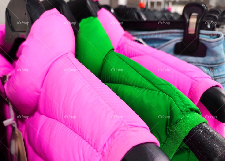 Shopping, Comlementary Colors