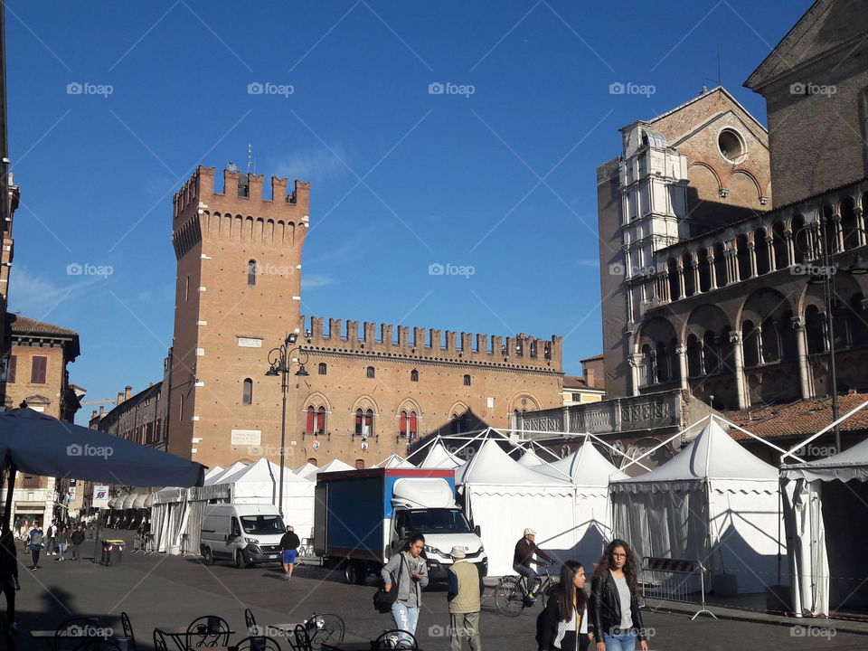 square trento trieste