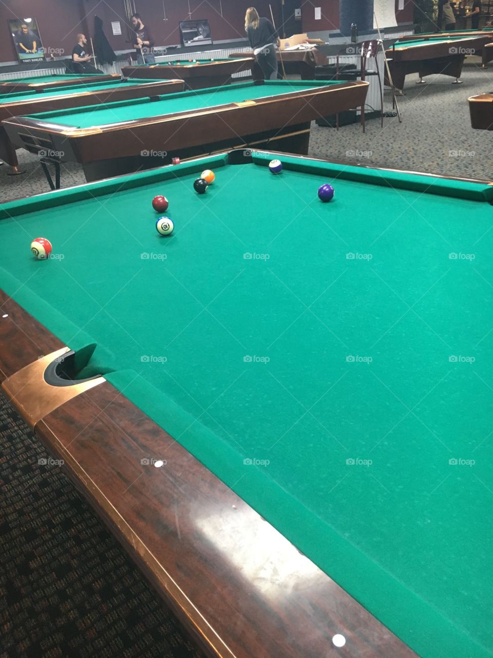 Pool table 