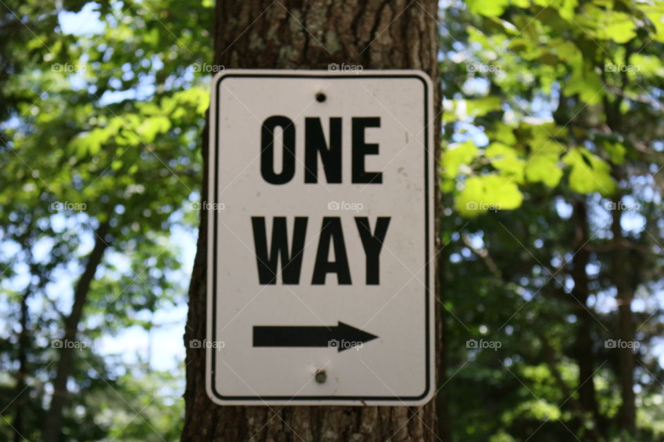 One way sign