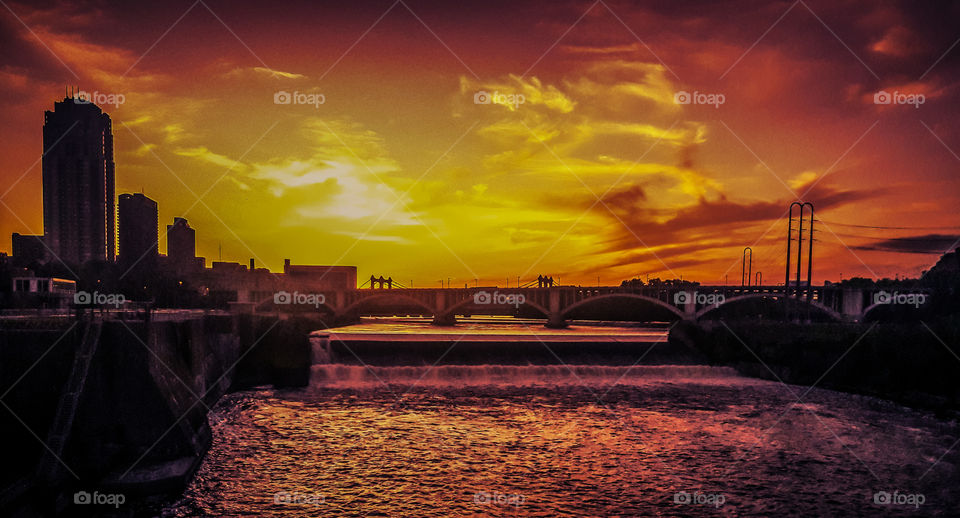 Sunset overlooking The Mississippi River in Minneapolis, Minnesota