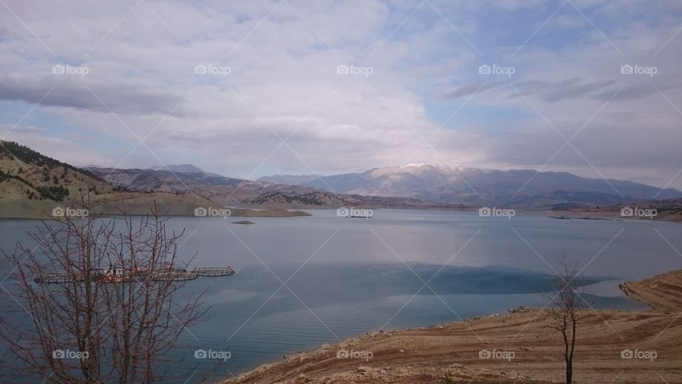 Landscape view at lake