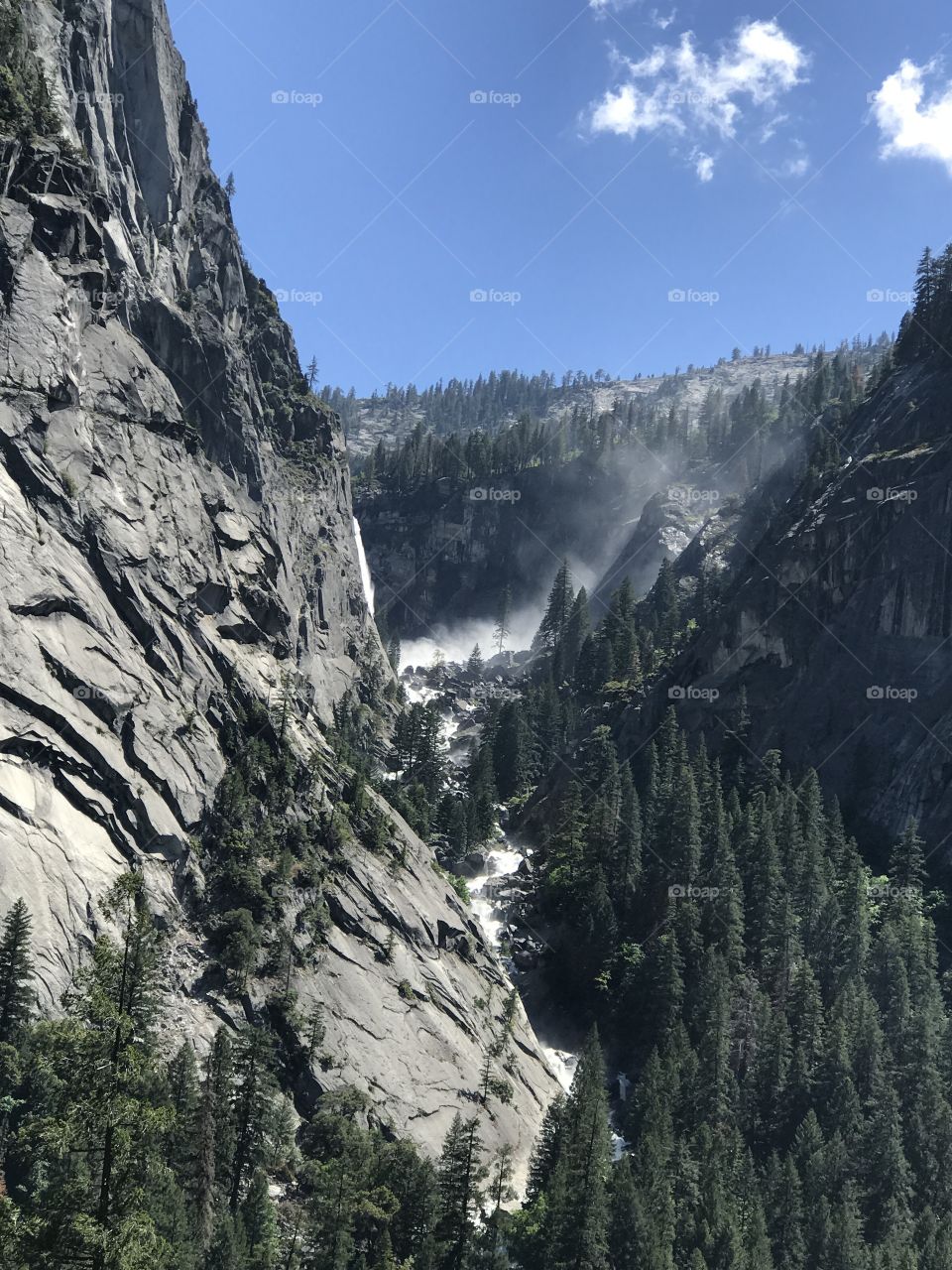 Yosemite hiking 