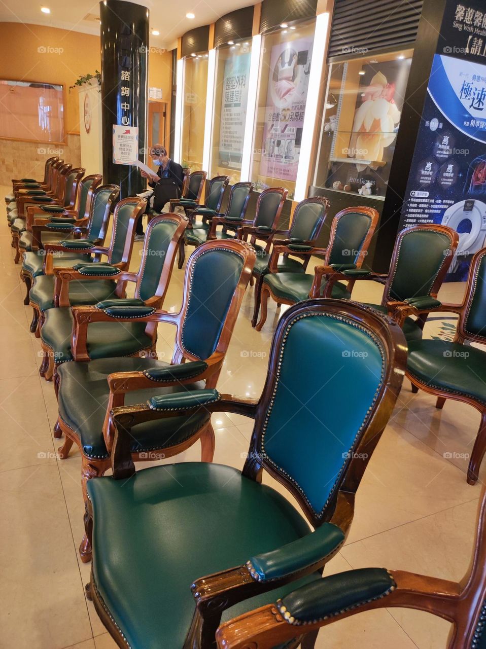 chairs in order