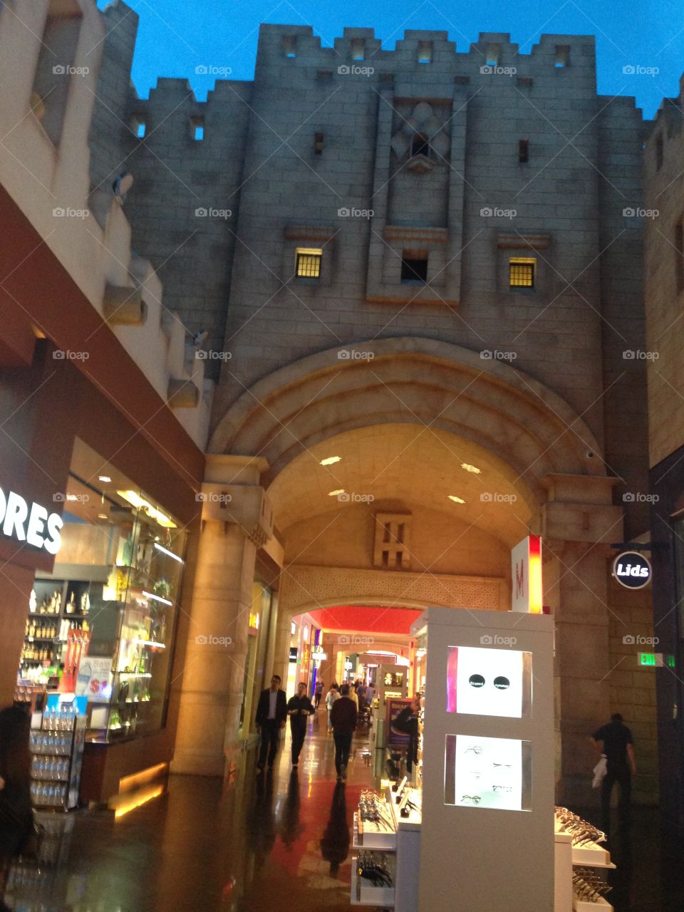 City Shop

Published by:
HappyBrownMonkey 