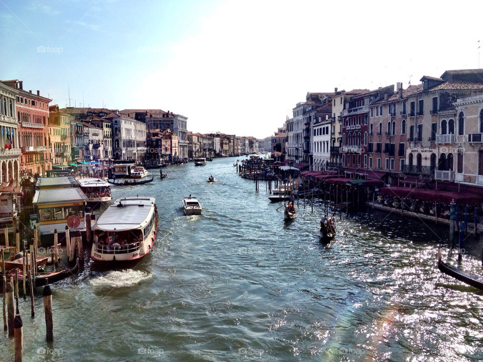 bridge view in venice by dannytwotaps