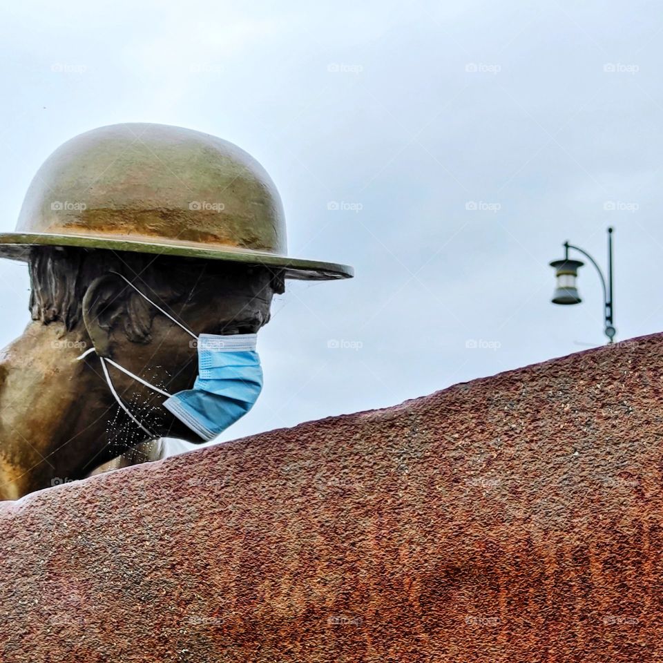 mask for everyone even statut