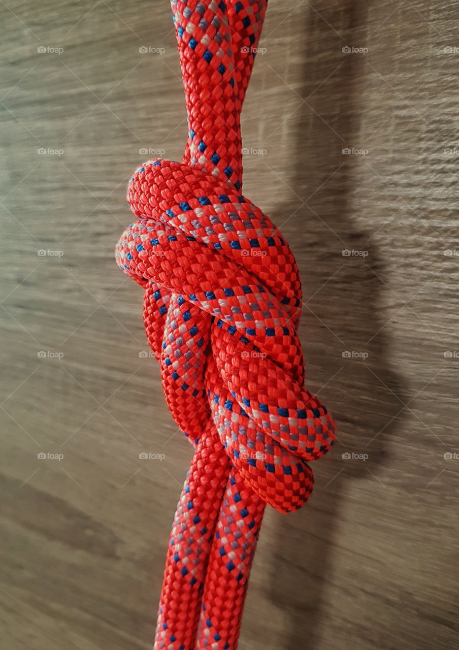 Sailing or climbing knot