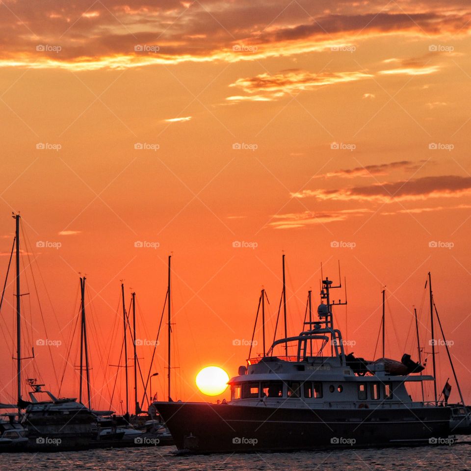 Boat in sunset 