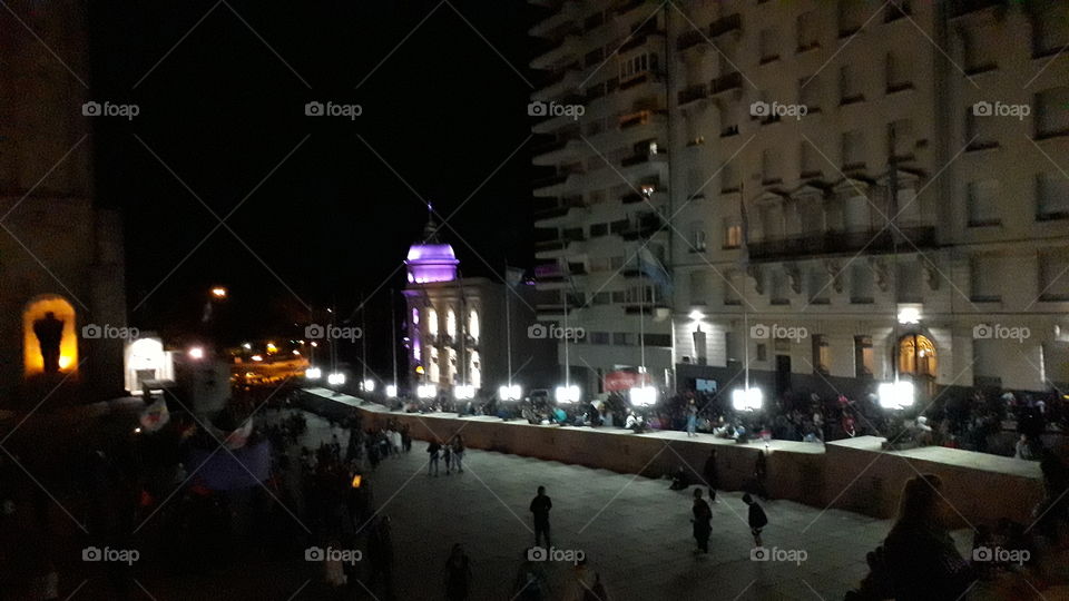 Monumento Nacional a la Bandera. Ciudad de Rosario. Noche iluminada.