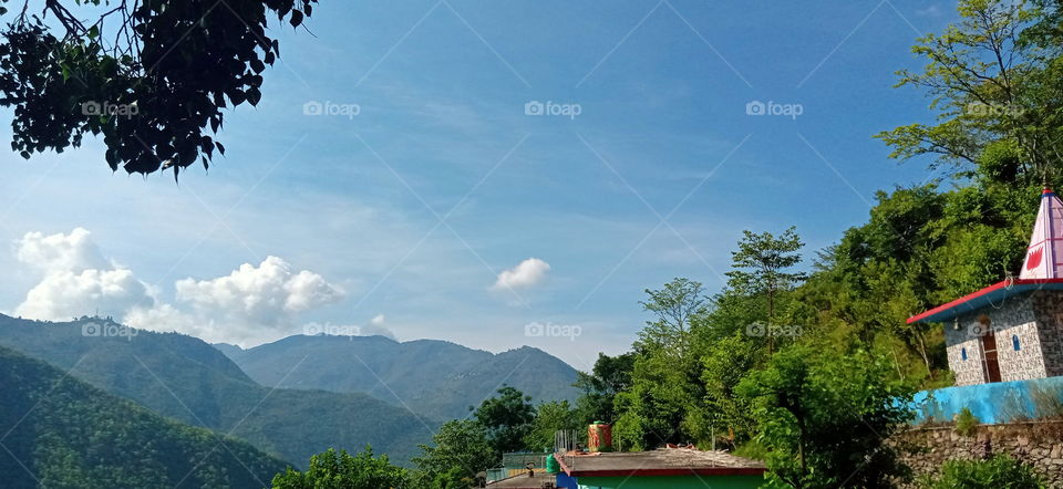 Oh! just look at the strech of blue