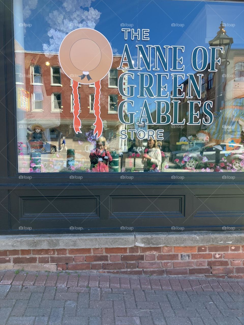 Anne of Green Gables Store, shopping at the Anne of Green Gables Store, stores in Canada 