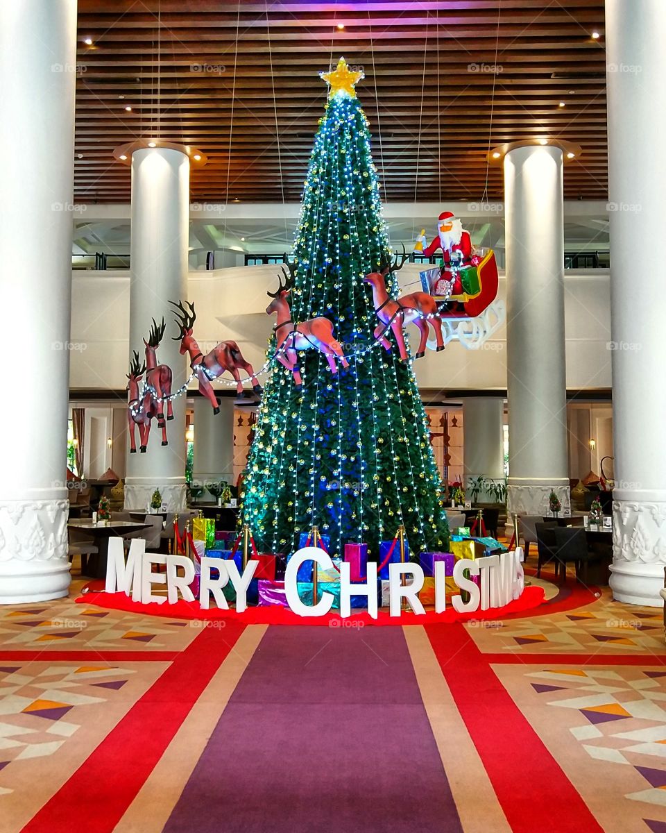 Merry Chrismas to you all!! Shot By MI 5s