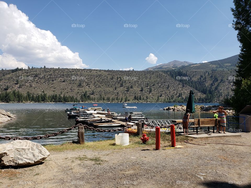 LOWER TWIN LAKES FISHING RESORT, BRIDGEPORT, CA