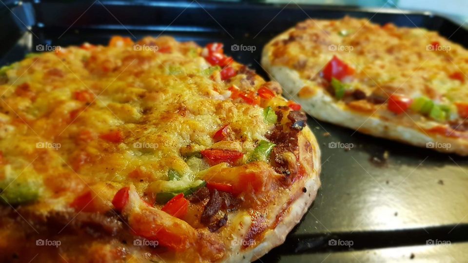 make your own pizza
