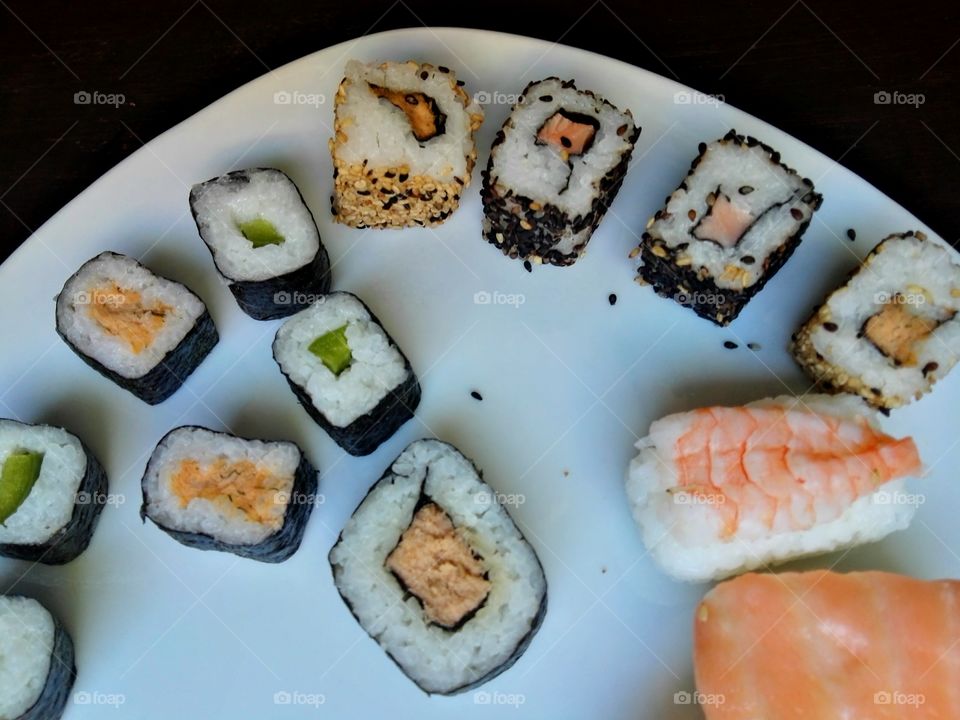 Asian cuisine, sushi