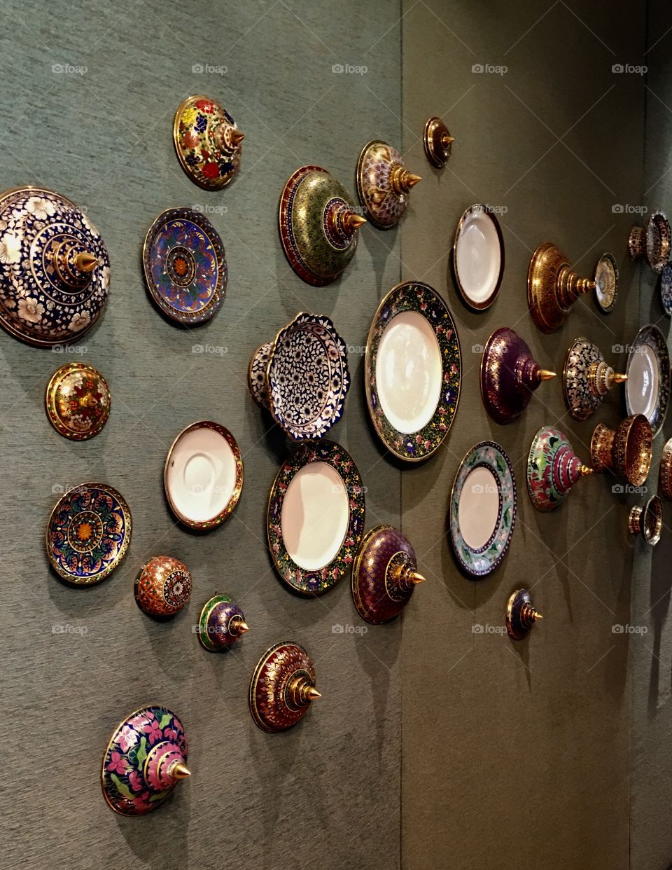 Thai ceramic art