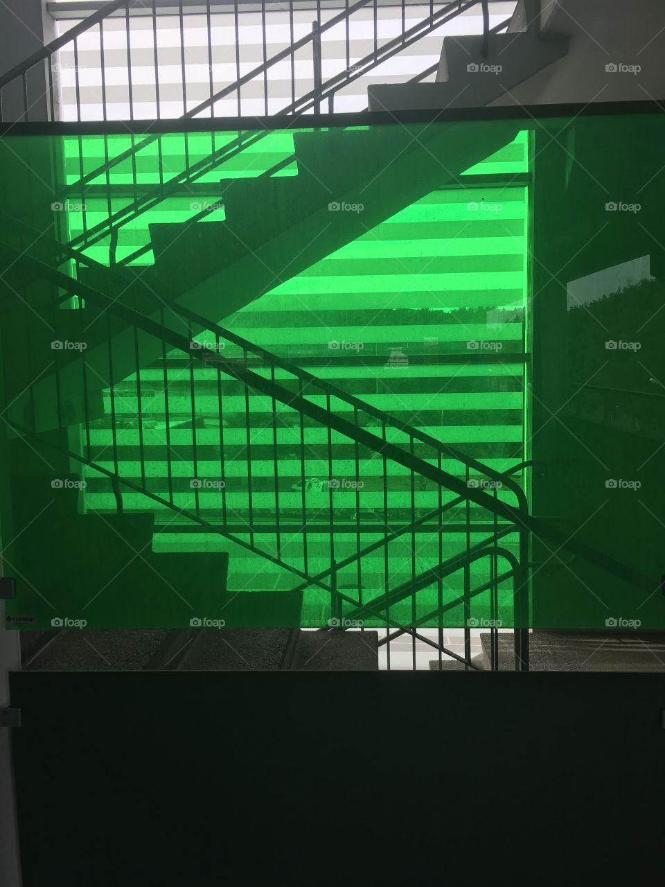 Natural green filter with green plexiglass