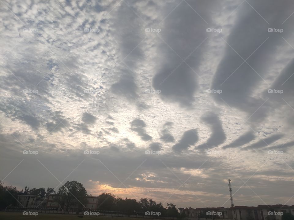 sunrise with dramatic cloud, making the pic scenic