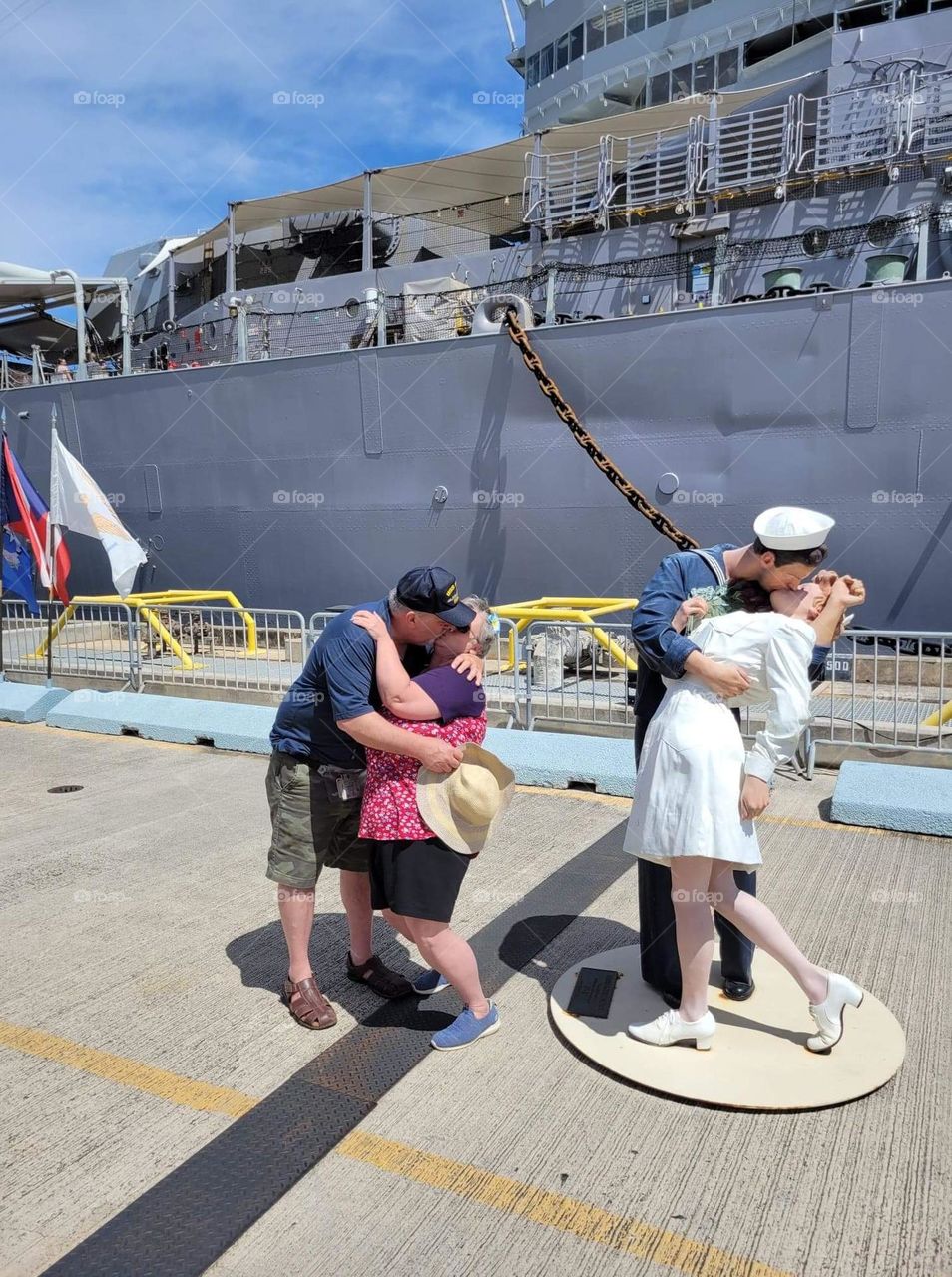 Pearl Harbor in Hawaii The kiss 