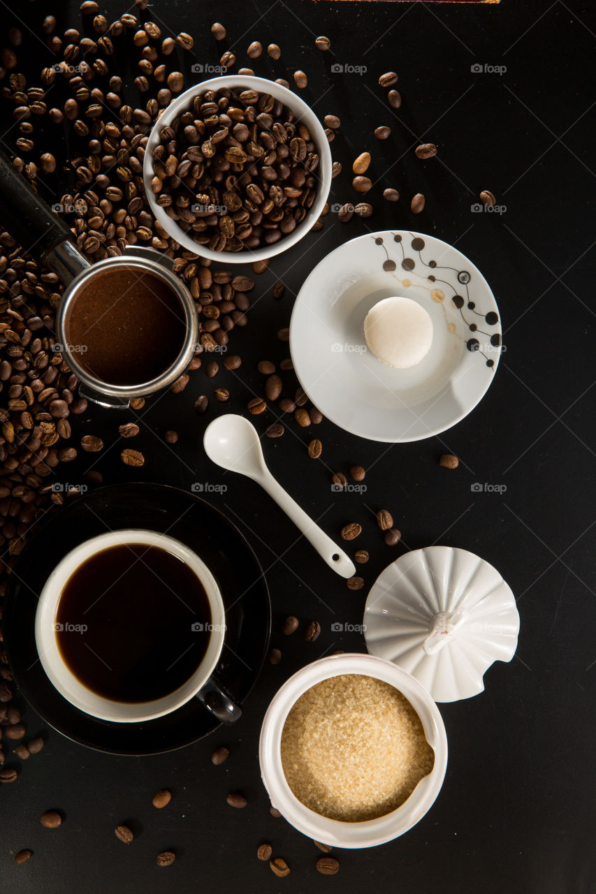 Circles! Image of flat lay coffee bean to cup scene using circle shapes