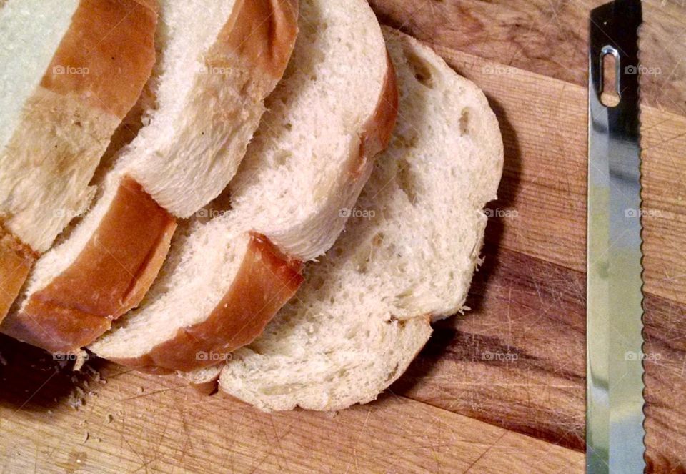 Homemade Italian bread and cutting knife 