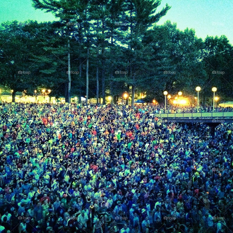 a crowd on the lawn