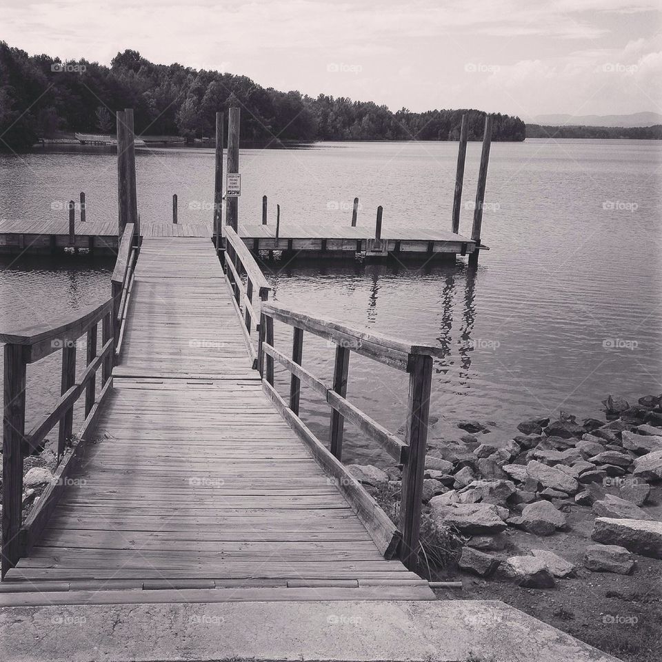 Black and white dock 