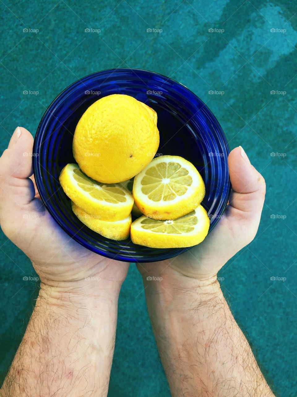 Lemons in blue bowl