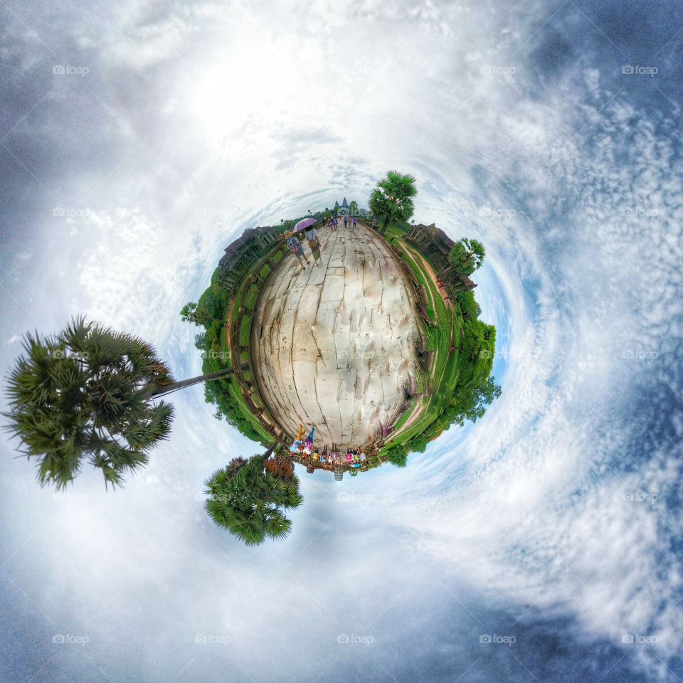 Angkor Wat 360. Travelers at Angkor Wat Cambodia , walking & travel, 21 june 2015