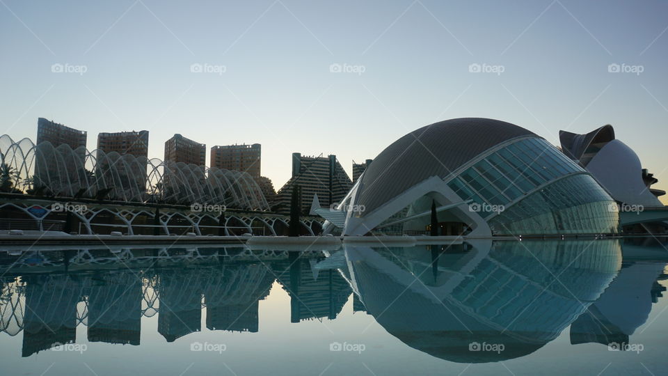 Buildings#water#sky#reflect#art#city