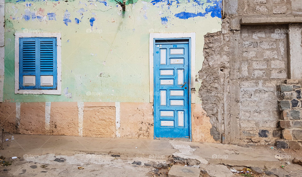 Another part of the city, colorful poverty