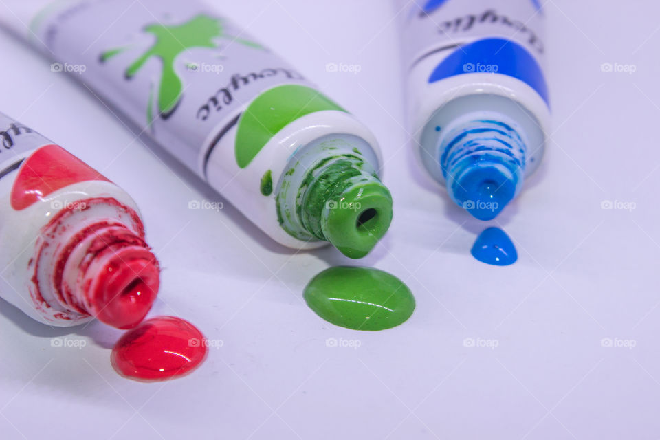 paint dripping from tubes