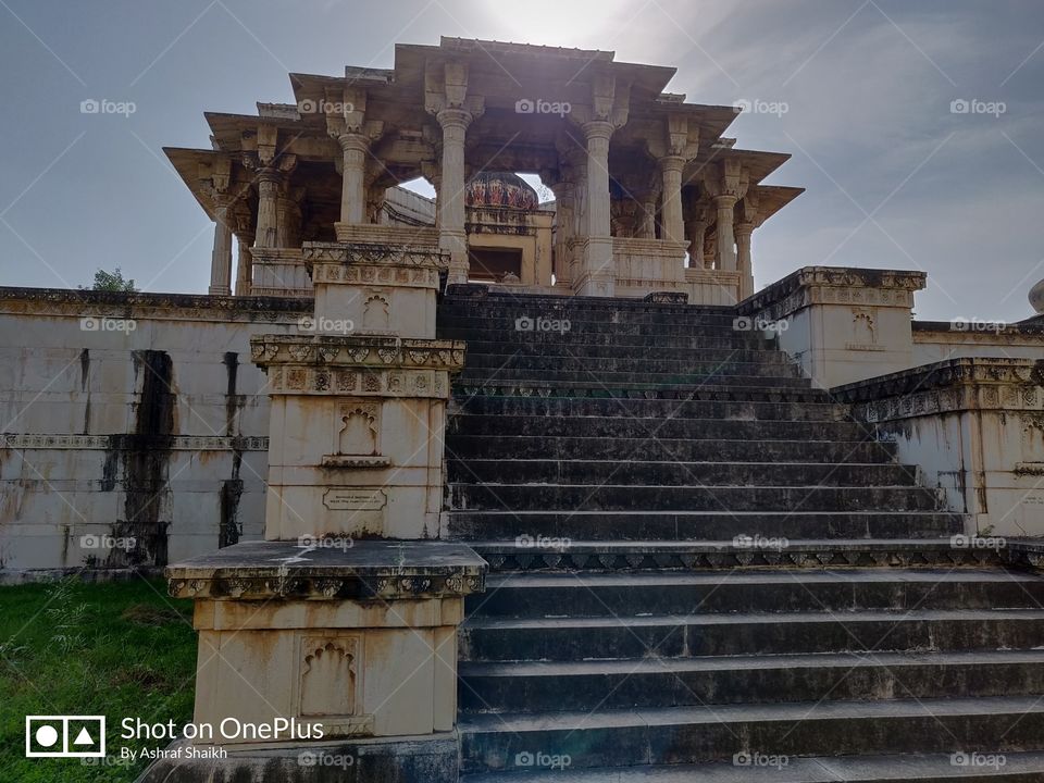 Udaipur Temple where Dhadak movie shooting took place