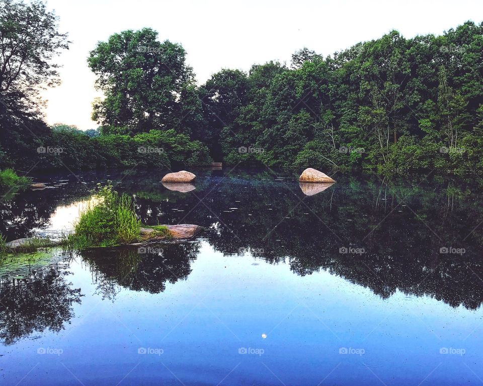Moons reflection at Wooster Pond this morning 