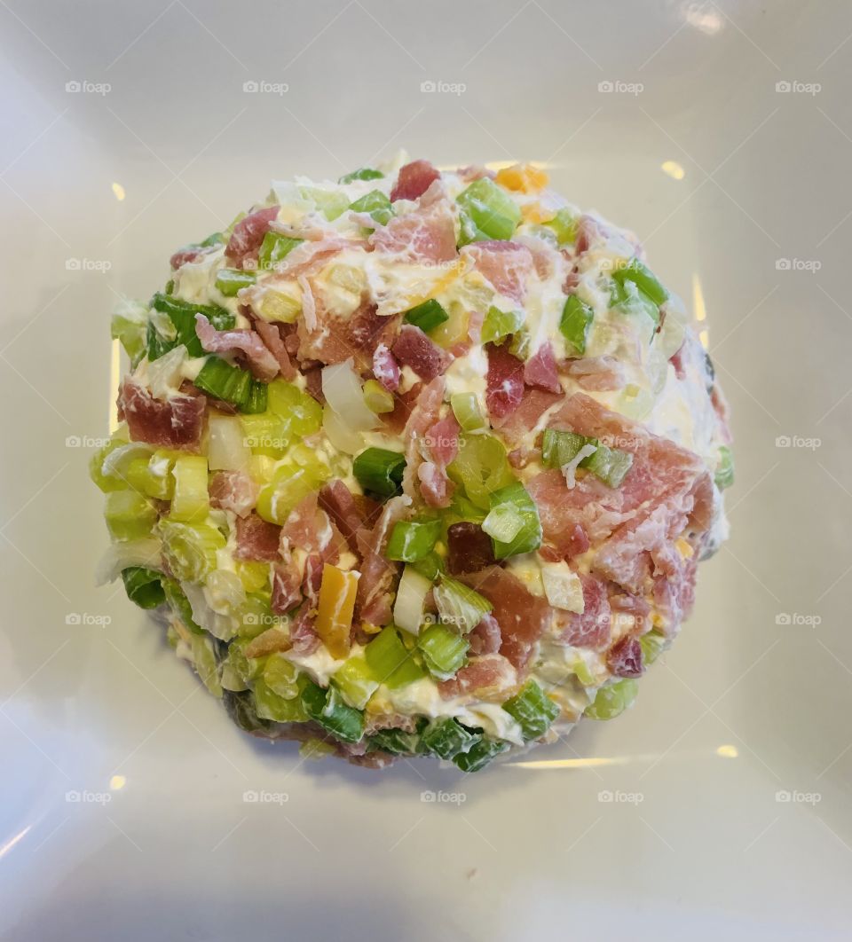 Bacon dill pickle cheese ball 