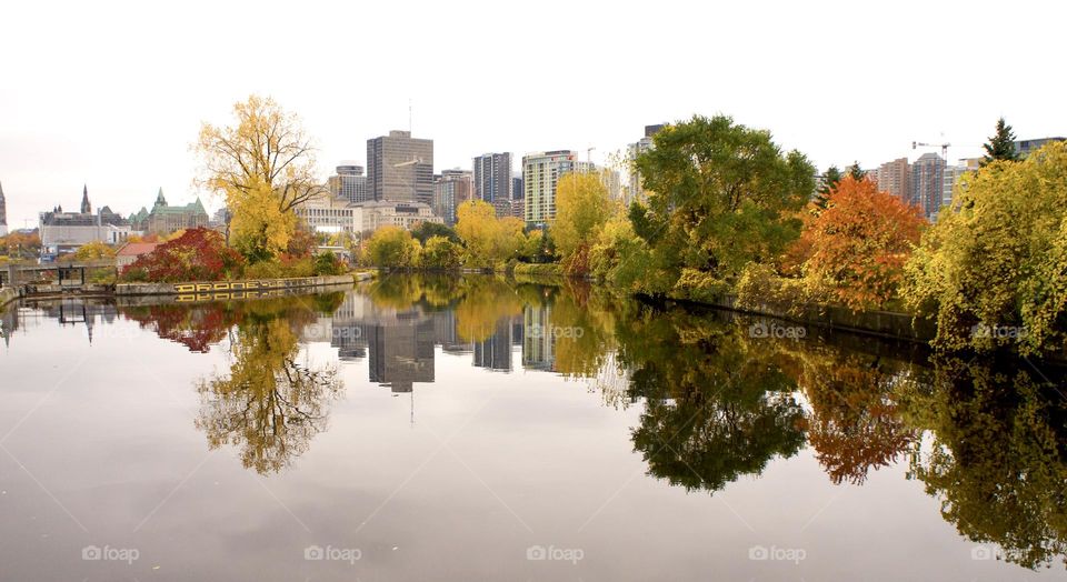 Urban Fall setting reflections.