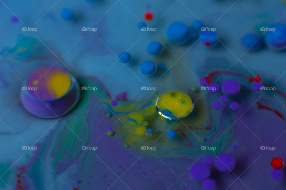 Fluid intense colors