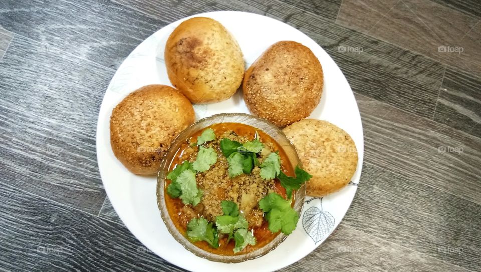 Burger 🍔 With Minced Meat😋